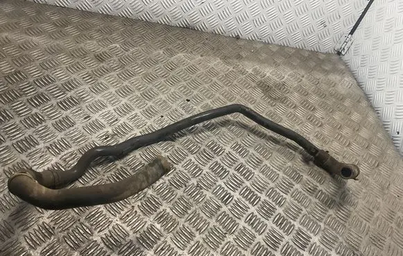 Volkswagen Caddy Coolant pipe/hose 