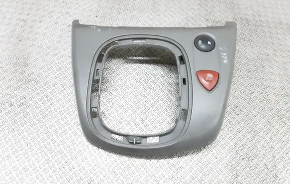 Renault Scenic II - Grand scenic II Hazard light switch 8200095493 8200109723 8200107808