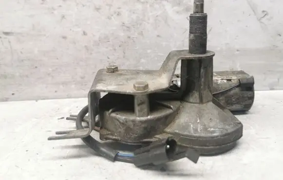 Opel Vectra B Rear window wiper mechanism 90504983