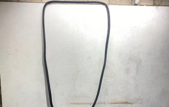 Mitsubishi Eclipse Cross Trunk rubber seal (body) 