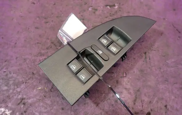 Seat Leon (1P) Quarter vent window switch 