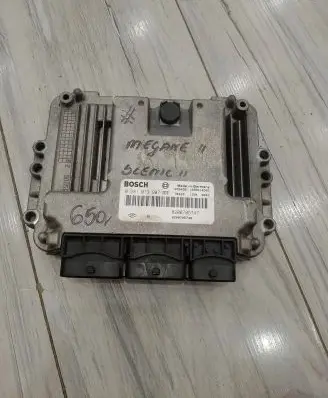 Renault Megane II Engine control unit/module ECU 0281013907