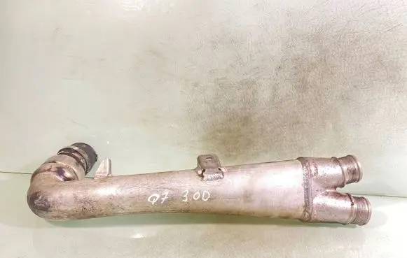 Audi Q7 4L Intercooler hose/pipe 7l6145945j 7l6145941j