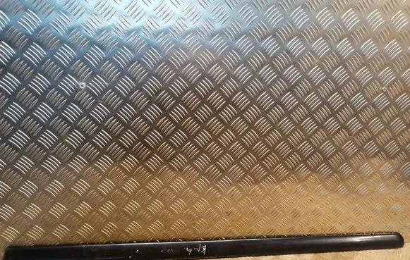 Mercedes-Benz ML W163 Front door trim (molding) 1636900162