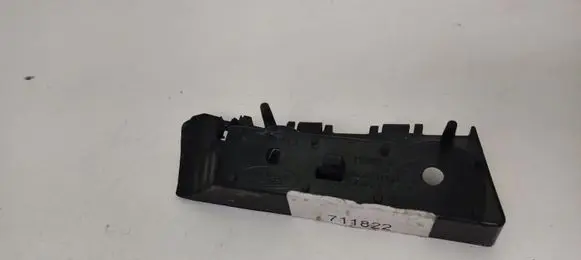 Ford Mustang VI Front bumper mounting bracket FR3B17D959AE