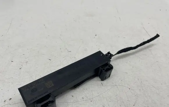 Interior comfort aerial antenna