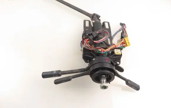 Steering wheel axle set