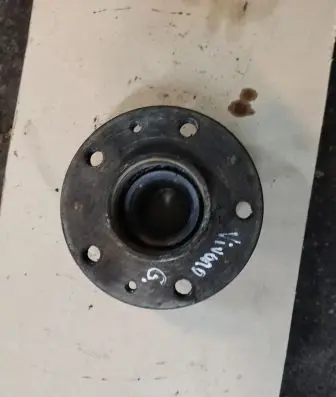 Opel Vivaro Rear wheel ball bearing 