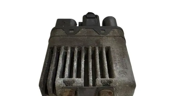 Volkswagen Transporter - Caravelle T5 Coolant fan relay 7H0919506D