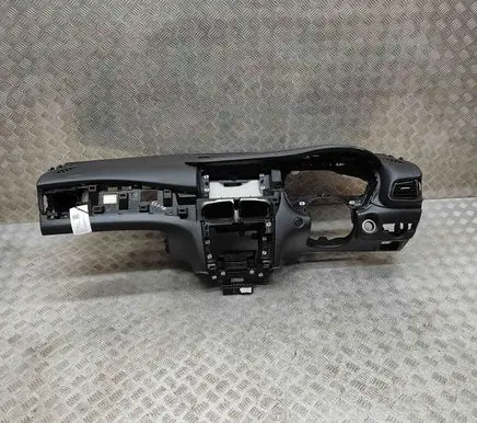 Infiniti Q30 Dashboard 682005DA0A