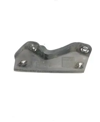 Volkswagen PASSAT B6 Front bumper mounting bracket 3C0807505