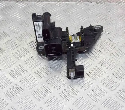 BMW 3 F30 F35 F31 Current control relay 9296151