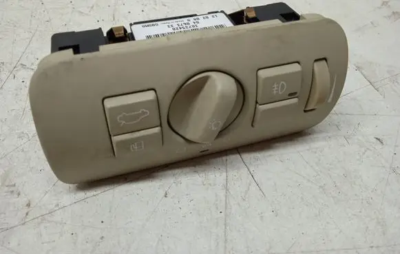 Volvo S60 Light switch 30739420