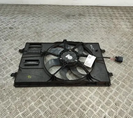 Seat Ateca Radiator cooling fan shroud 5Q0959455BE 5Q0121203DS
