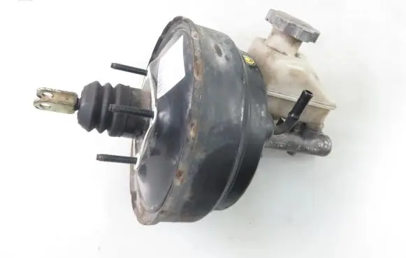 Hyundai Coupe Brake booster