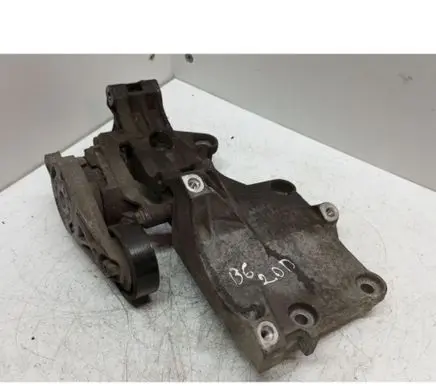Volkswagen PASSAT B6 Generator/alternator bracket 03G903143F A1S19C03