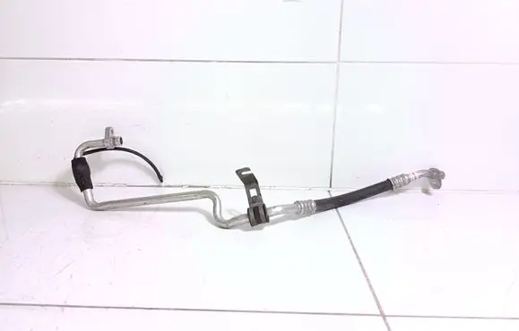 Renault Zoe Air conditioning (A/C) pipe/hose 924406739R