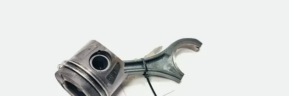 Mitsubishi Montero Piston 