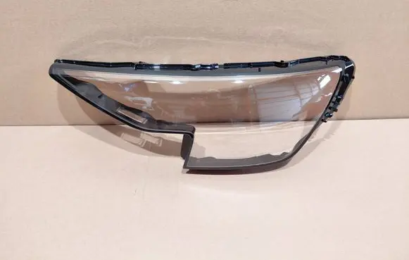 Audi Q8 Headlight lense 4M8941085D