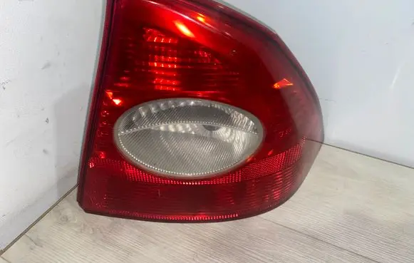 Ford Focus Rear/tail lights 5M5113404B
