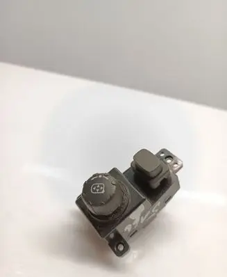 SsangYong Korando Wing mirror switch 201006242