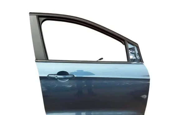 Ford Kuga II Front door