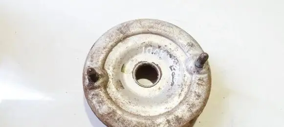 Audi A4 S4 B5 8D Coil spring mount 8d0412109
