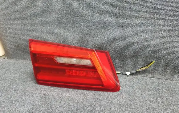 BMW 5 G30 G31 Tailgate rear/tail lights 7376473