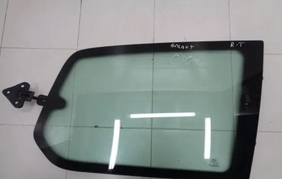 Ford Galaxy Rear side window