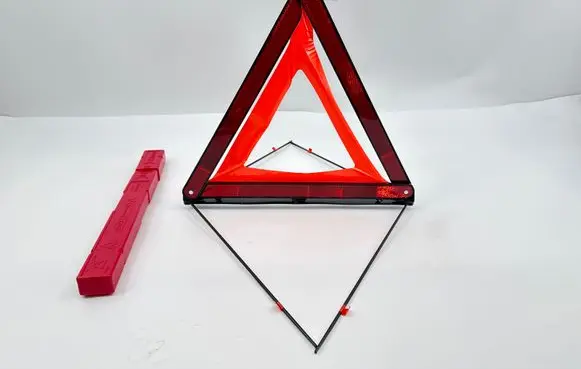 Audi A3 S3 8V Emergency warning sign 8K0860251