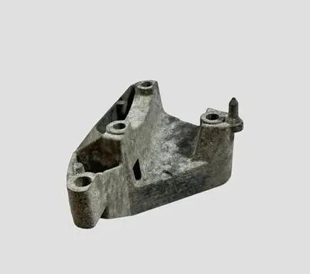 Renault Megane II Engine mounting bracket 8200108117