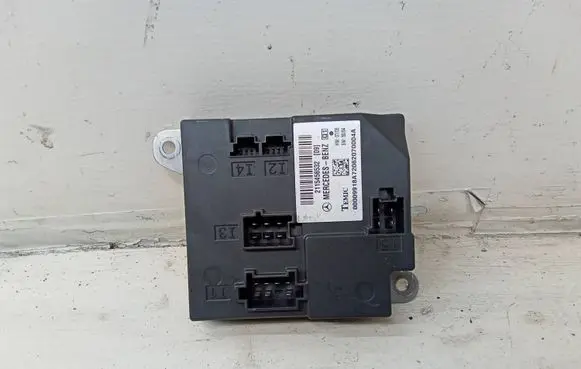 Mercedes-Benz E W211 Comfort/convenience module 2115456532