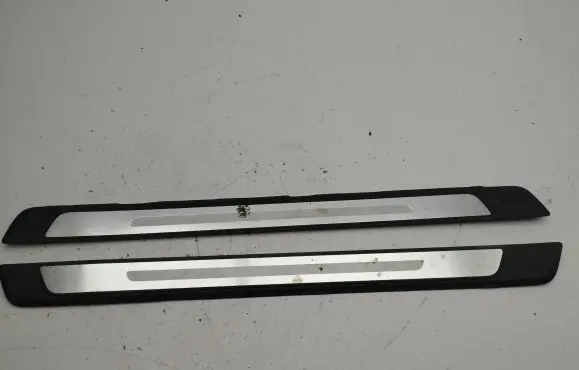 Audi A5 Front sill trim cover 8W0853374G 8W0853373G