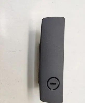 Chrysler 300 - 300C Glove box handle 5JM55TRMAC