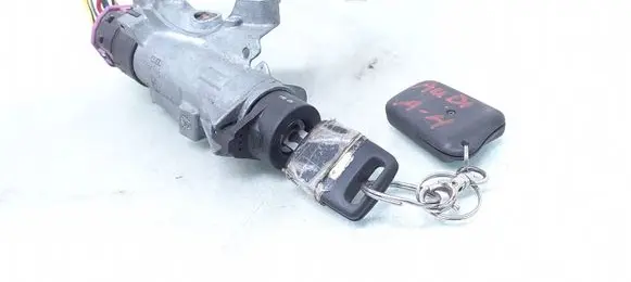 Audi A4 S4 B5 8D Ignition lock 4D0905851E
