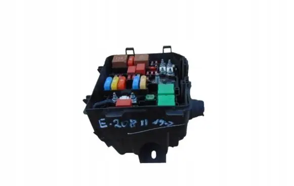 Peugeot 208 Fuse module