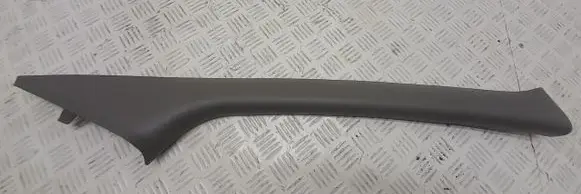 Nissan Primastar (A) pillar trim 8200395296