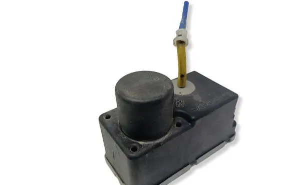 Volkswagen Polo III 6N 6N2 6NF Central locking vacuum pump 1H0962257