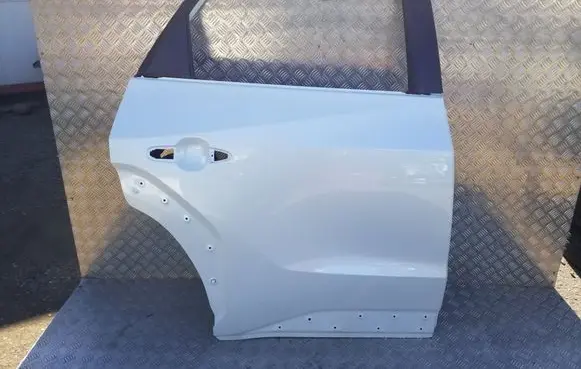 Toyota bZ4X Rear door