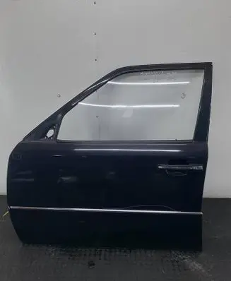 Mercedes-Benz E W124 Front door