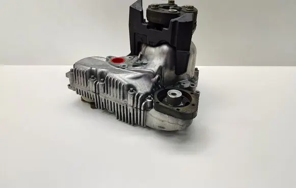 BMW 5 E60 E61 Gearbox transfer box case 7552701 ATC300 755270103
