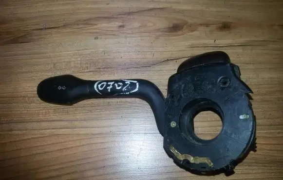 Volkswagen Golf III Indicator stalk
