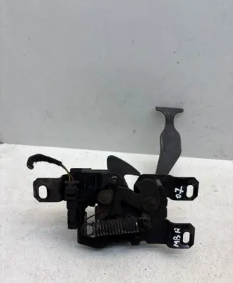 Mercedes-Benz A W169 Engine bonnet/hood lock/catch 1698205810 20473201