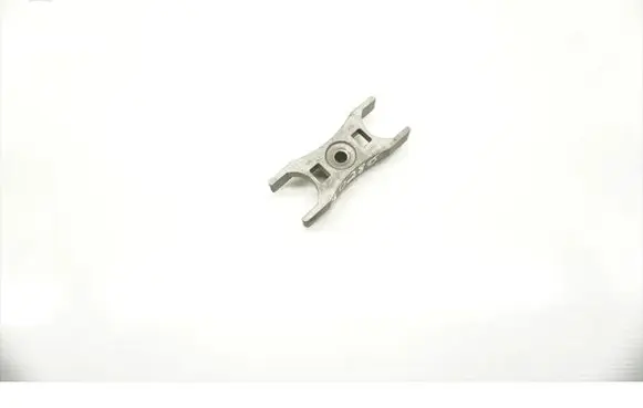 Volkswagen Golf VII Fuel Injector clamp holder 