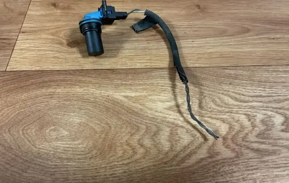 Ford Focus Crankshaft position sensor YS6A12K073 S107642001 95GG14A464HBA