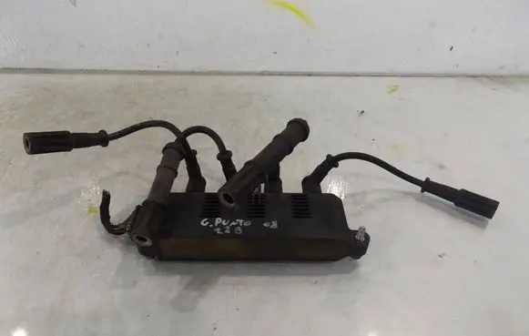 High voltage ignition coil