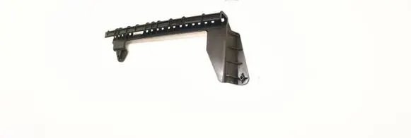 Audi Q7 4L Rear door windshield rail 4L0839067