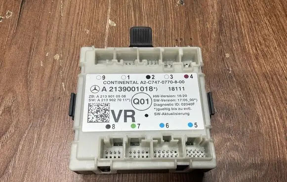 Mercedes-Benz E W213 Door control unit/module A2139001018