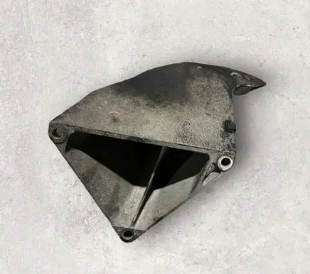 BMW X5 E53 Engine mounting bracket 6761565