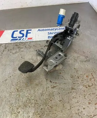 Ford Fiesta Brake pedal 8V512450AG